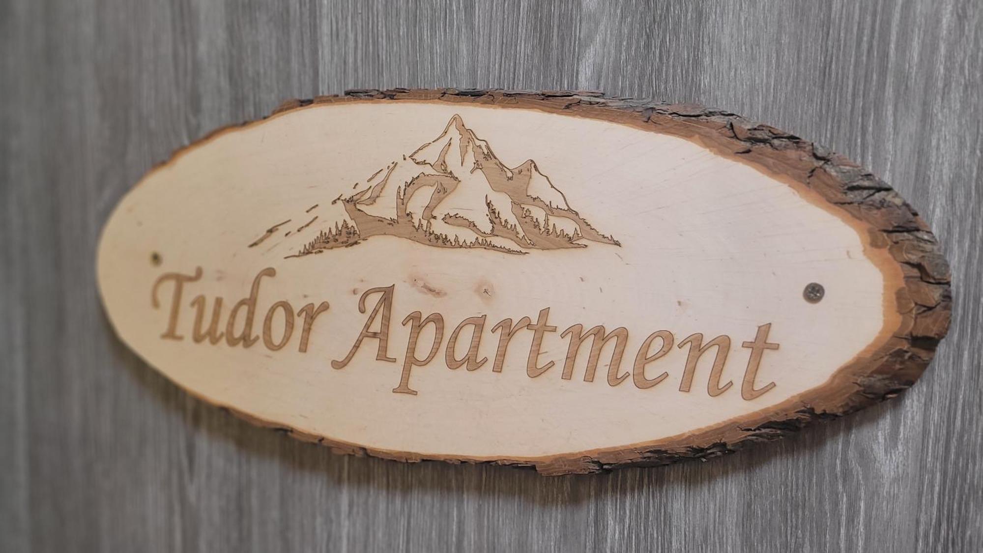 Tudor Studio 카프룬 외부 사진